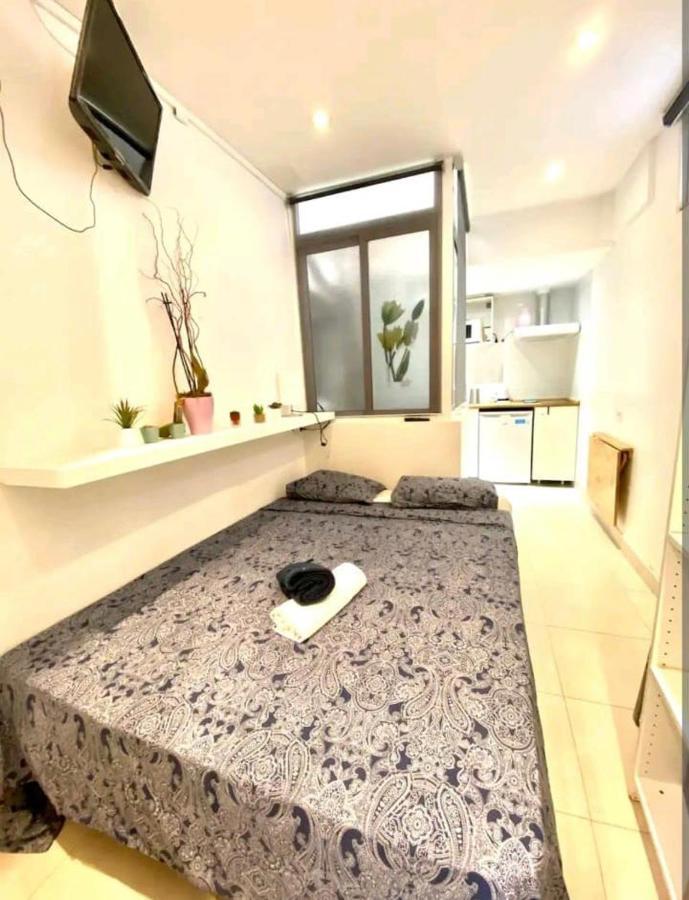 바르셀로나 01 Apartamento 2 ,3 아파트 외부 사진
